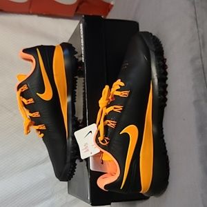 New, mens 9, NIKE TW 14 GOLF,black and orange